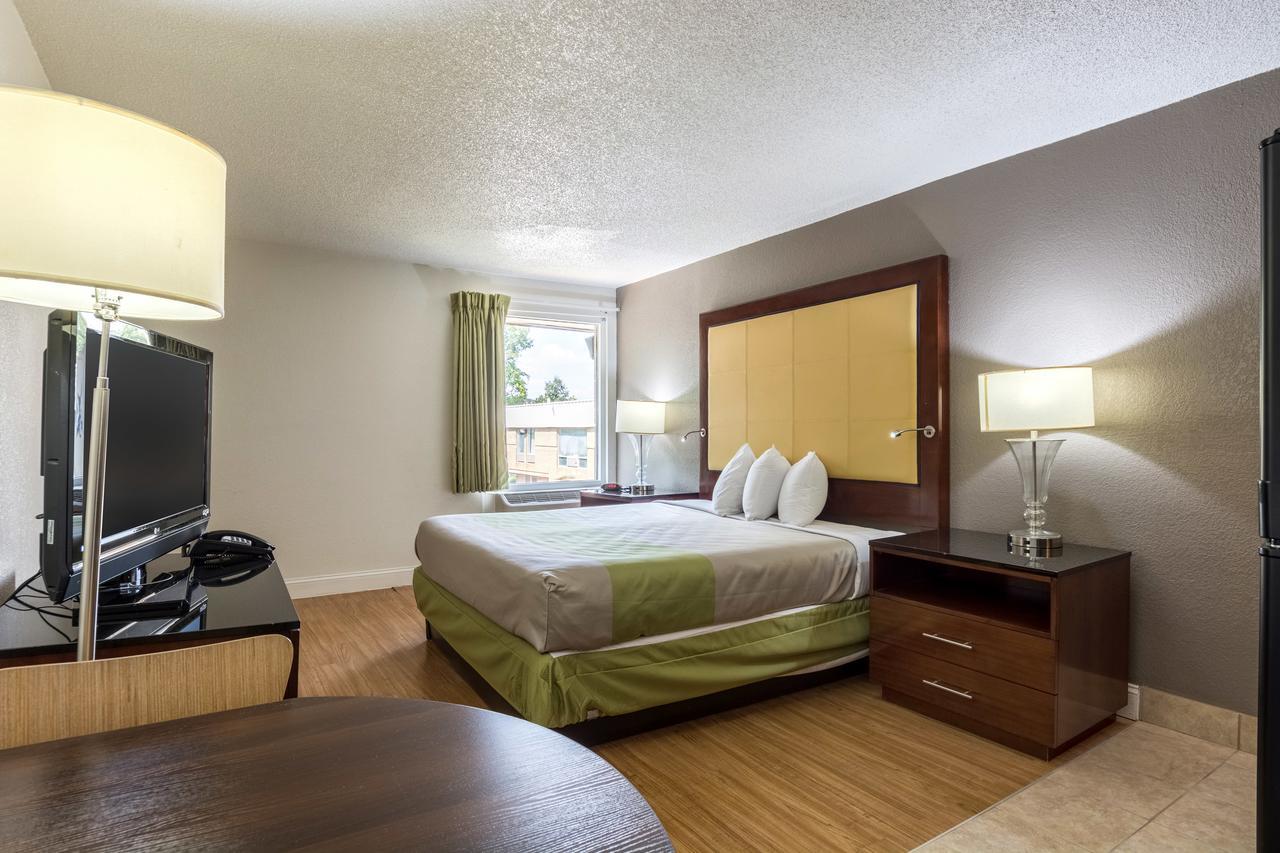 Studio 6-Charlotte, Nc ภายนอก รูปภาพ